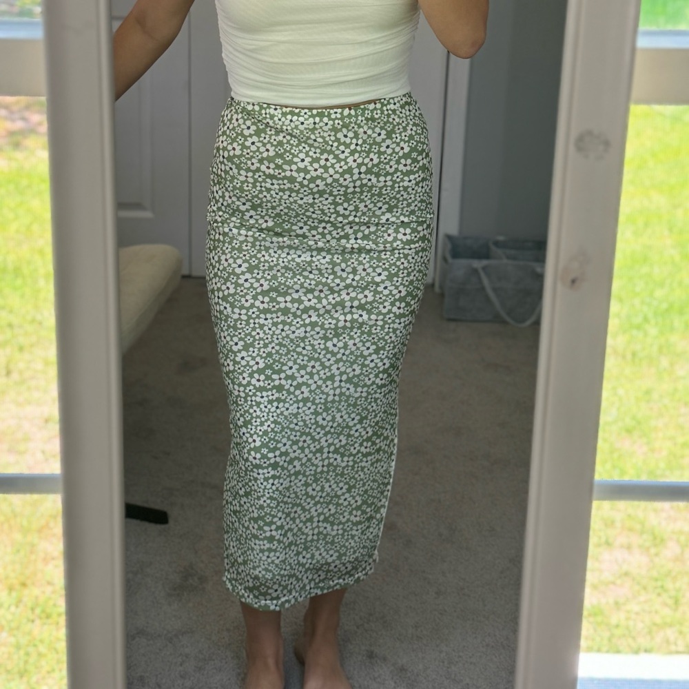 Floral midi skirt